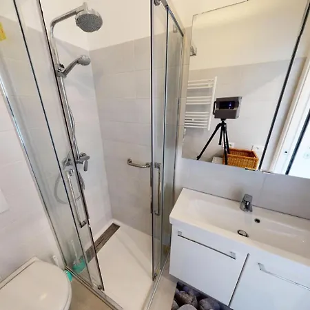 Le Florentina - Giotto - Superbe Studio Au 4eme Etage Face A La Mer Avec Terrasse Mae-9044 Apartament Mentona